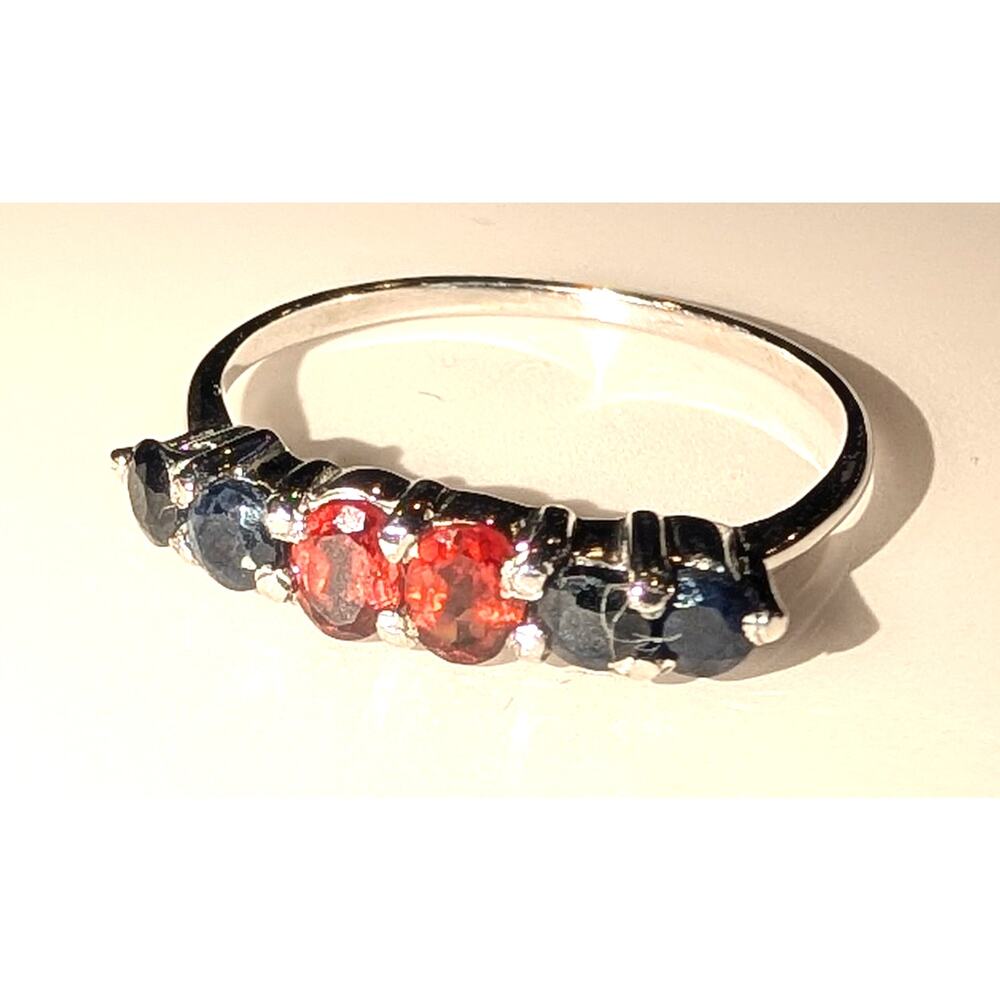 Dainty 925 Sterling Silver Garnet & Sapphire Ring Size 7 Multi Gemstone - Picture 2 of 7